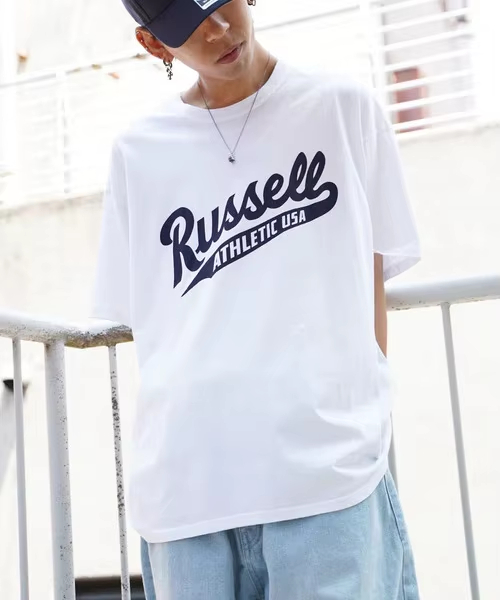 Weißes Retro-College-Style Log – Streetwear Brand Logos Bewertung und Preis