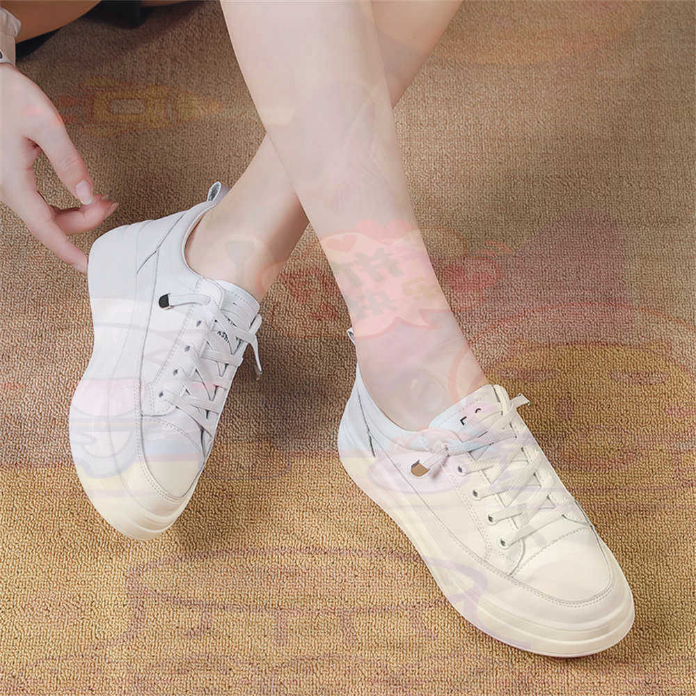 Spitze-up Chunky Loafers Frau  – Streetwear Brand Vietnam Bewertung und Preis